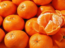 橘子食用注意事项  
 吃橘子过多会上火吗